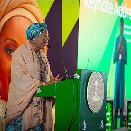 1775162608460995220270098529817