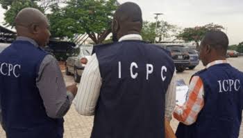 17756821933478715778563467871000