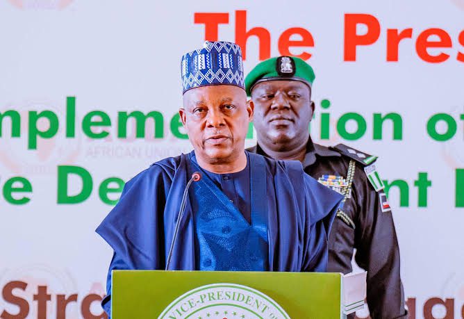 17757232926204208388482704938982