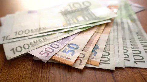 17758304123047427353906327828409