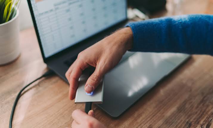 17763185692814296912810270155532