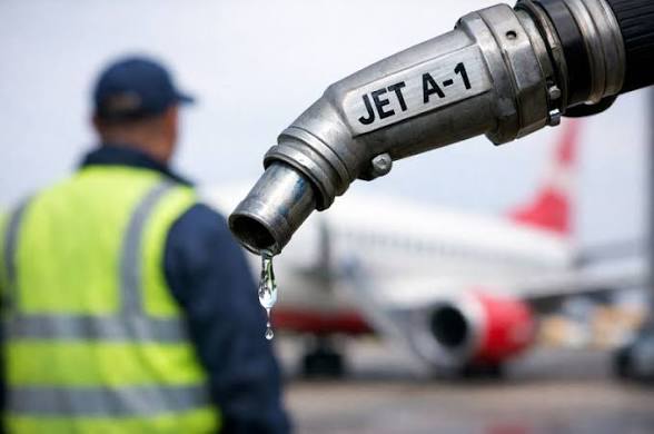 1776326461894640063052354757046