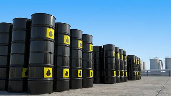 17763341211952885527439533227607