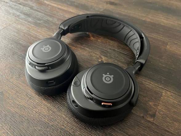 17769830449002634431794354073238