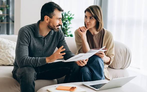 Couple having financial discussion 