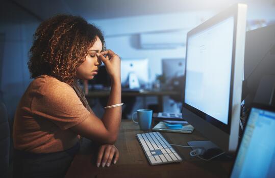 How to Reduce Eye Strain from Screens and Devices