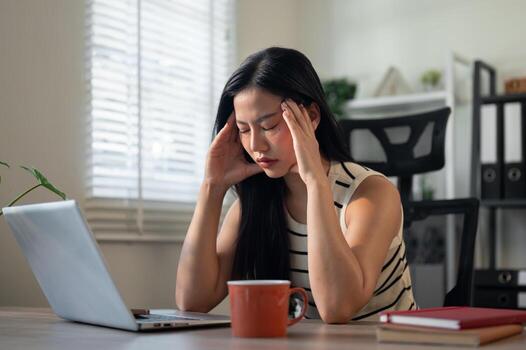 How to Reduce Eye Strain from Screens and Devices