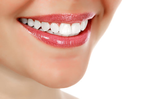 How to Whiten Your Teeth Without Damaging Enamel