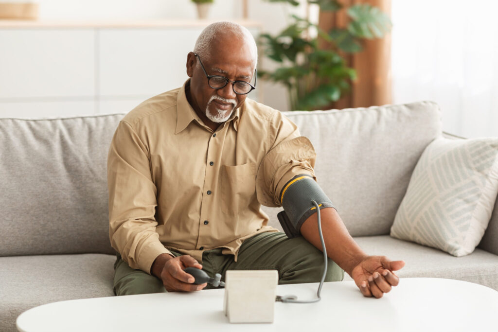 How to Check for Early Warning Signs Specific to Men
