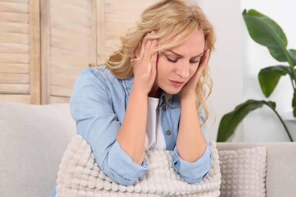 How to Recognize Hormonal Imbalance Symptoms