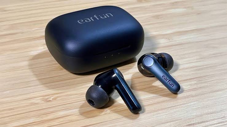 Earfun Air Pro 4 Review