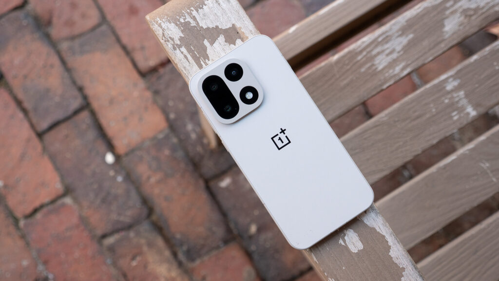 OnePlus 15 Review