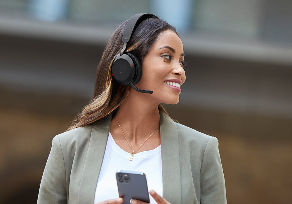 Best Noise-Canceling Headphones for Open Offices