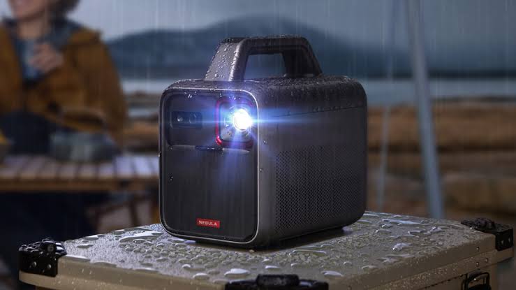 Best Portable Projectors for Outdoor Movies