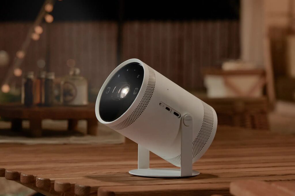 Best Portable Projectors for Outdoor Movies