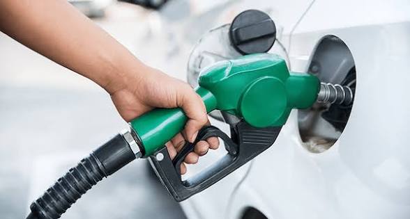 Nigeria's Fuel Subsidy Removal: How Tech Startups Are Cutting Costs.