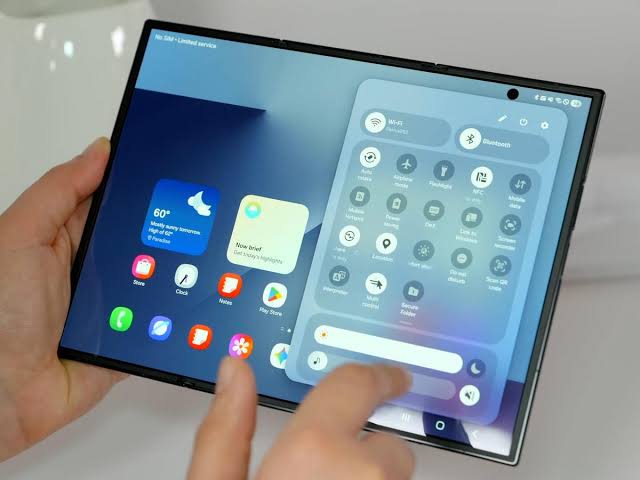 Samsung Galaxy Z TriFold Review